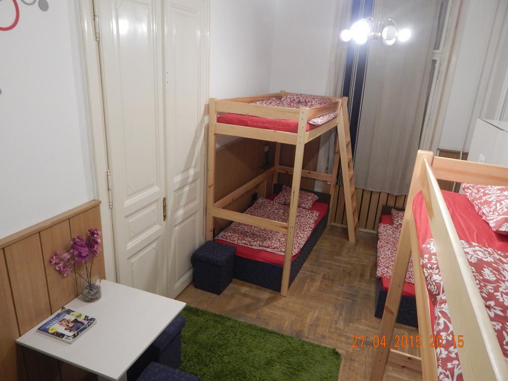 Violet Hostel Budapest Room photo